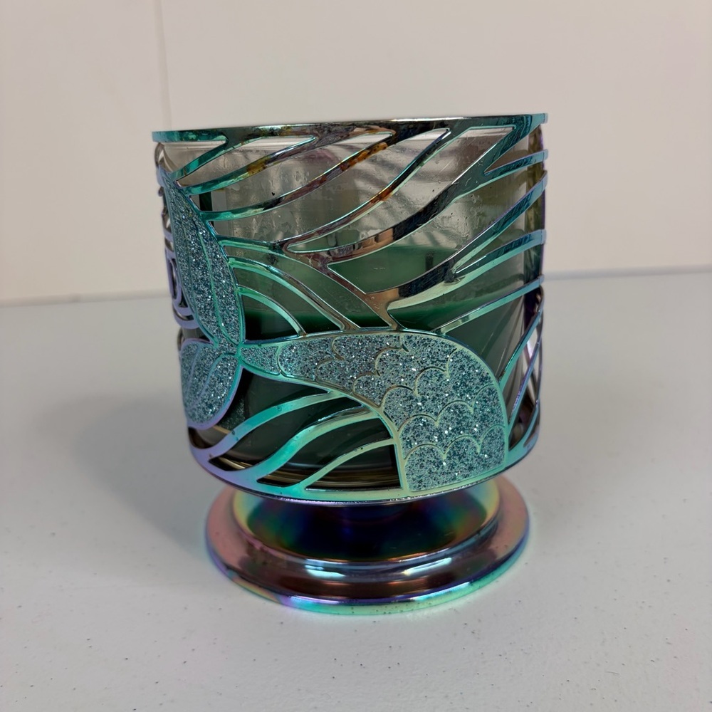 Bath & Body Works You’ve Mermaid My Day Pedestal 3 Wick Candle Holder Iridescent - Picture 4 of 7
